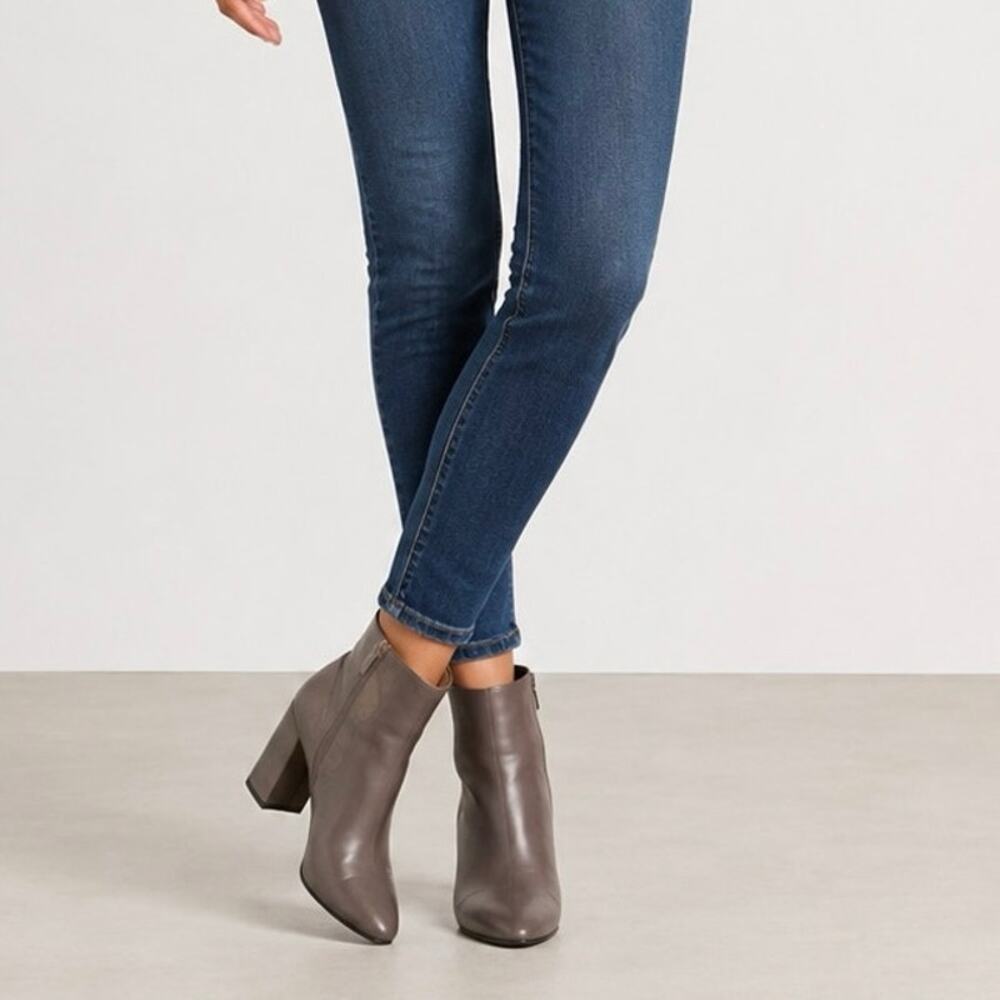Cole Haan Arden Grand Bootie Size 9 Storm Cloud Leather Block Heel Ankle Booties
